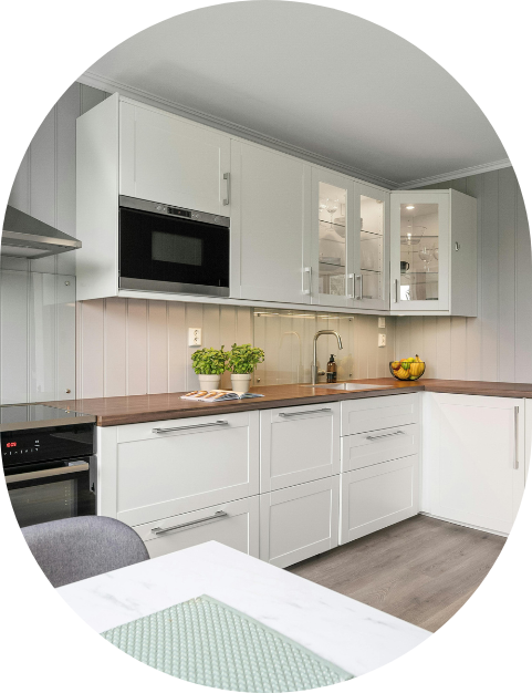 Custom Kitchen Cabinet